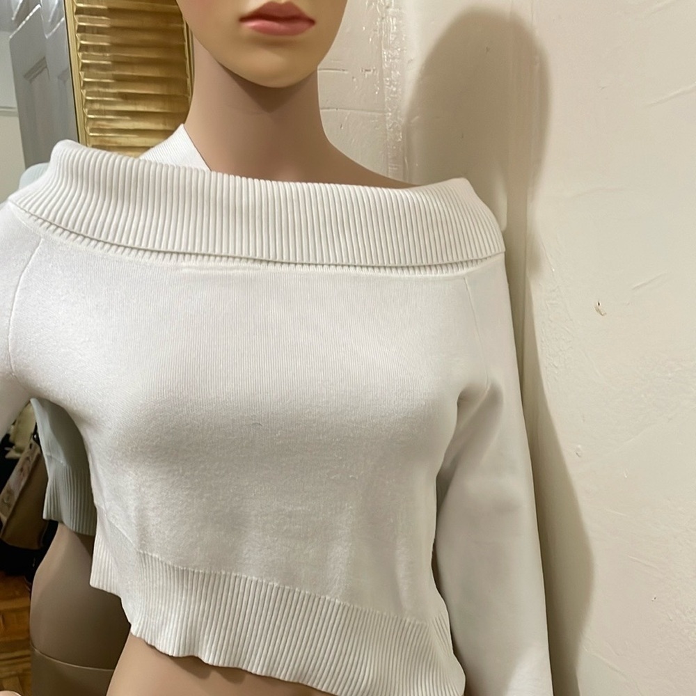 YUYU White Ribbed Knit Sweater